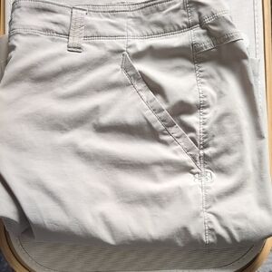 Under Armour Men's Light Gray Chinos